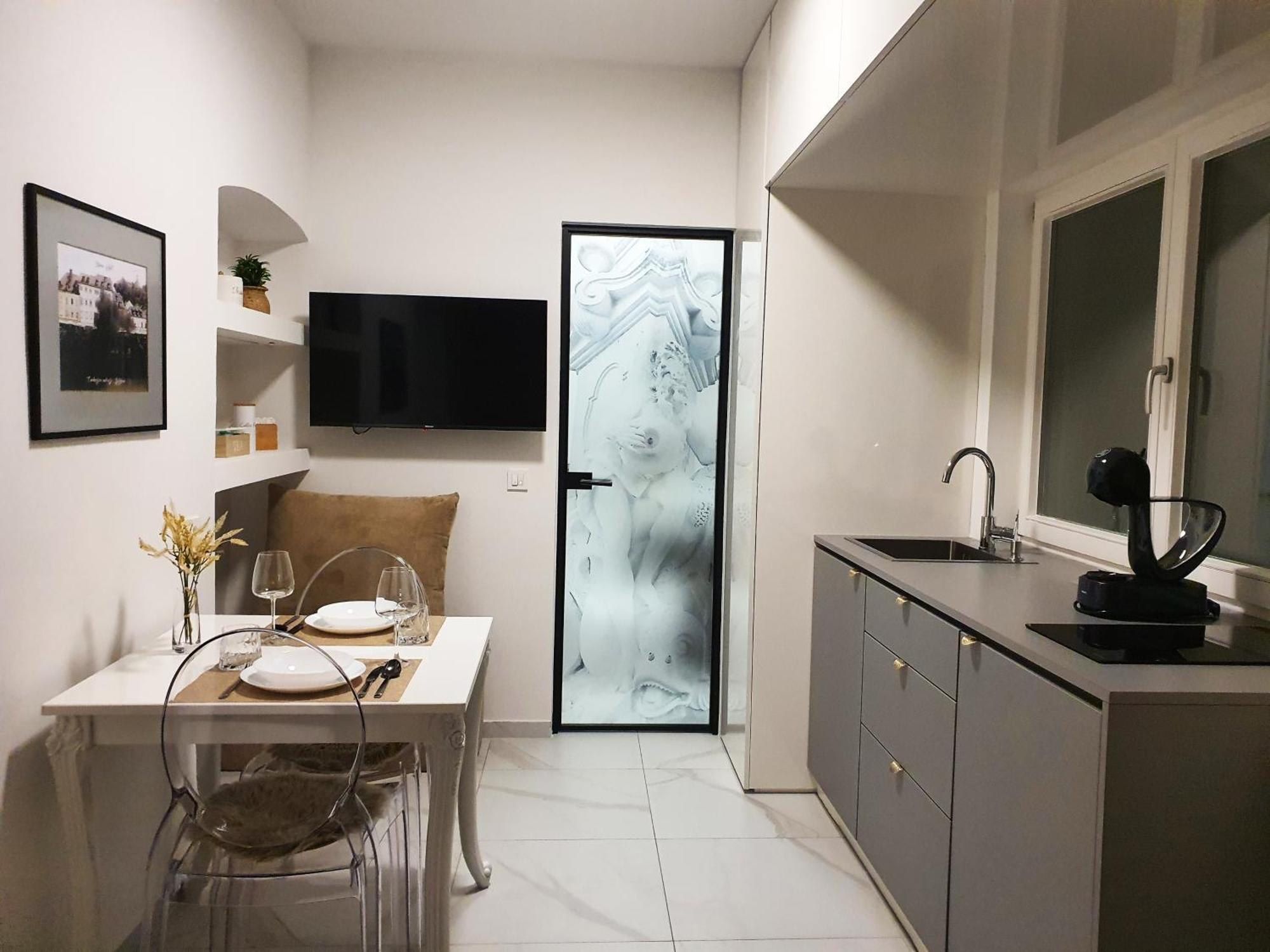 Appartamento Riverside Elegance *